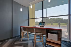 thumbnail: Business center