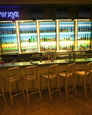 thumbnail: Bar (on property)
