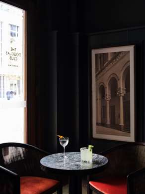 On-Site,Bar/Lounge