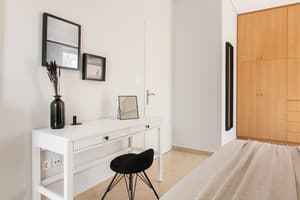 thumbnail: Room amenity