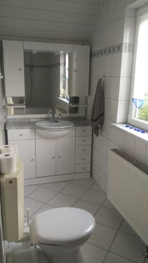 thumbnail: Bathroom