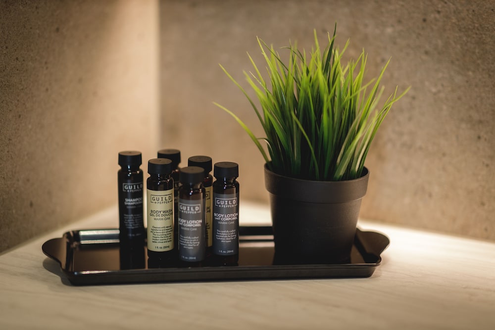 Bathroom amenities