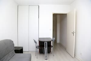 thumbnail: Living area