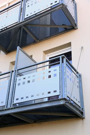 thumbnail: Balcony