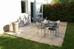 thumbnail: Terrace/patio