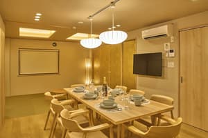 thumbnail: In-room dining