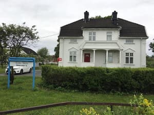 thumbnail: General view