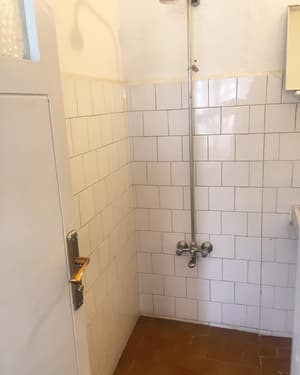 thumbnail: Bathroom shower