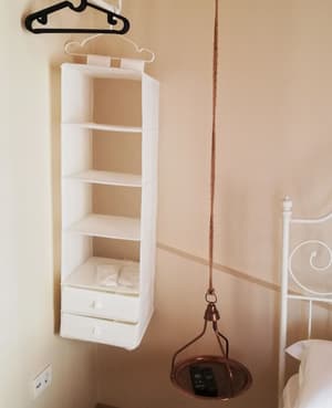 thumbnail: Room amenity