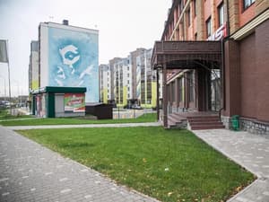 thumbnail: Exterior