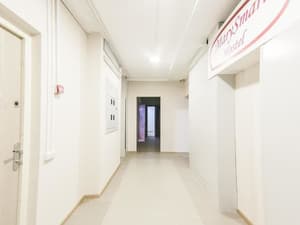 thumbnail: Hallway