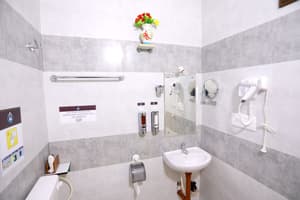 thumbnail: In-room dining
