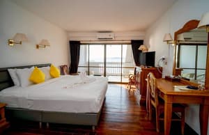 thumbnail: Room