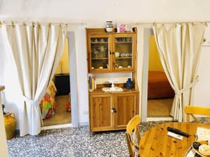 thumbnail: In-room dining