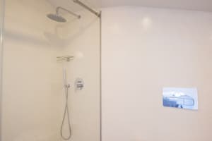thumbnail: Bathroom shower