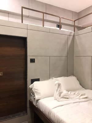 thumbnail: Room