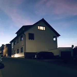 thumbnail: Exterior detail
