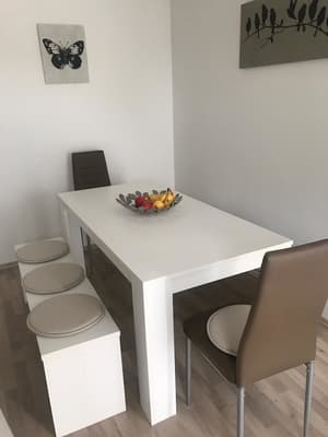 thumbnail: In-room dining