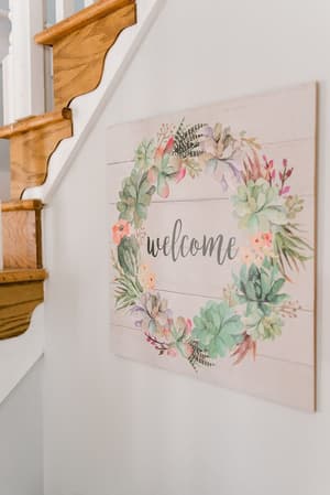 thumbnail: Interior detail