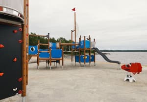 thumbnail: Children's play area - outdoor