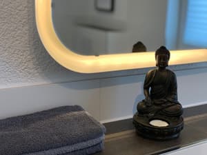 thumbnail: Room amenity