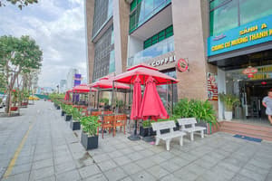 thumbnail: Exterior