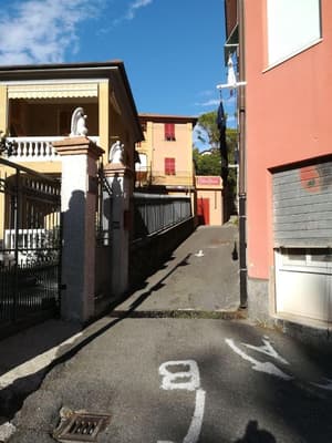 thumbnail: General view