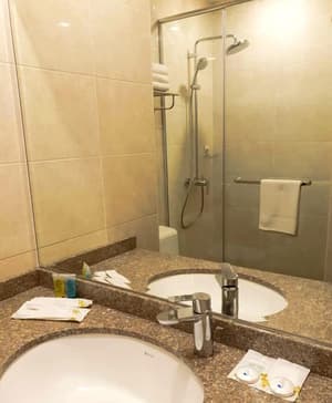 thumbnail: Bathroom