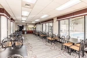 thumbnail: Breakfast area