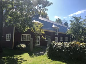 thumbnail: Exterior