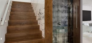 thumbnail: Property entrance