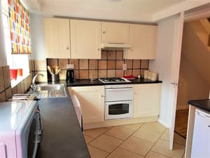 thumbnail: Private kitchenette