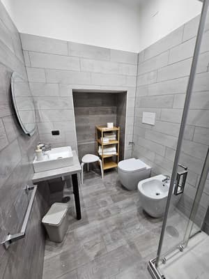 thumbnail: Bathroom