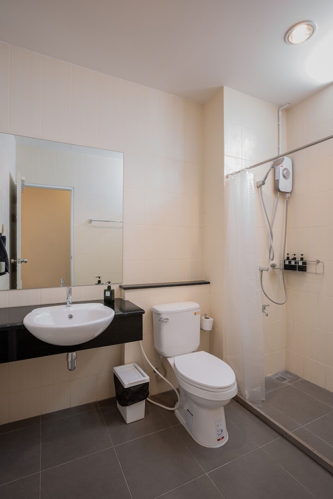 Bathroom shower
