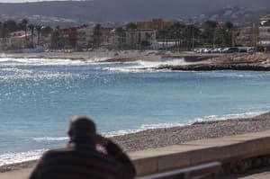 thumbnail: Beach