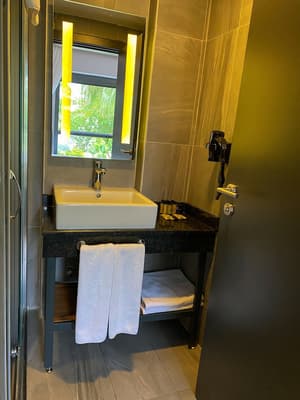 thumbnail: Bathroom