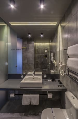 thumbnail: Bathroom