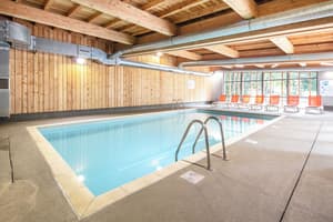 thumbnail: Pool