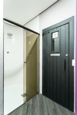 thumbnail: Interior