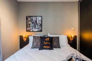 thumbnail: Room