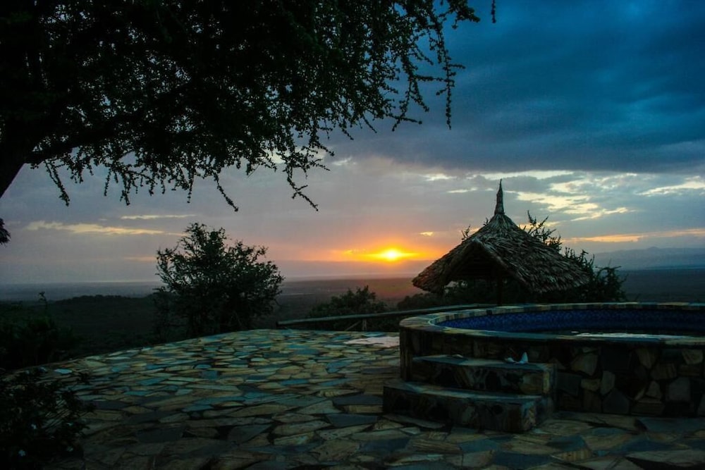 Front of property - evening/night