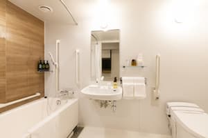 thumbnail: Bathroom