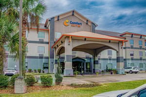 Comfort Suites Oil Center