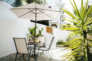 thumbnail: Terrace/patio