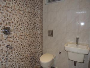 thumbnail: 195964039.jpg