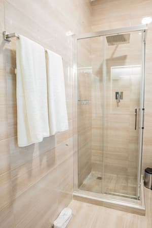 thumbnail: Bathroom shower