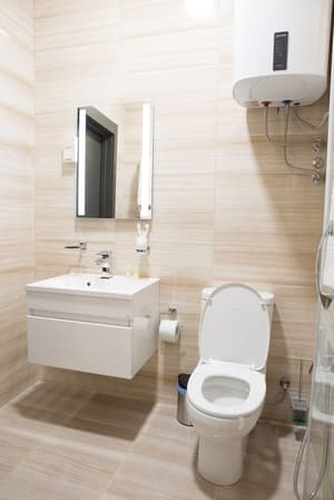thumbnail: Bathroom amenities