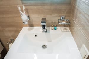 thumbnail: Bathroom sink