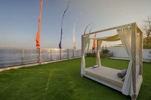 thumbnail: Beach/ocean view