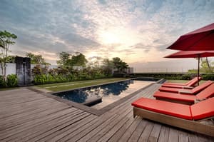 thumbnail: Sundeck